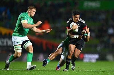 Sparkling Maori All Blacks floor Ireland in tour opener