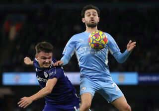 Leeds United - Jamie Shackleton - Sky Blues - “Huddersfield Town should be all over this” – Which Championship clubs should capitalise on Leeds United player news? The verdict - msn.com -  Huddersfield -  Coventry