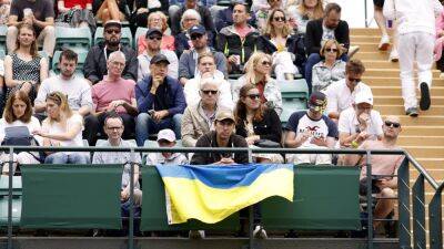 Iga Swiatek - Ian Hewitt - Ukraine refugees offered Wimbledon tickets - thenationalnews.com - Britain - Russia - Ukraine - Poland - county Cross