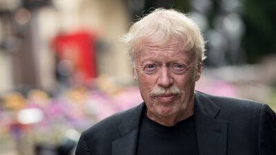 Phil Knight of Nike fame, Dodgers co-owner make bid to buy Portland Trail Blazers: report - foxnews.com - state Oregon - Los Angeles - county Valley -  Portland