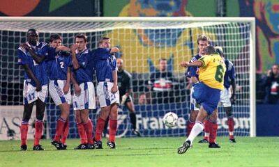 Roberto Carlos - Golden Goal: Roberto Carlos for Brazil v France (1997) - theguardian.com - Manchester - France - Brazil