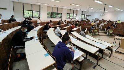 Simulador de notas de Selectividad 2022 | ¿Cómo calcular tu nota de corte para la universidad? - en.as.com