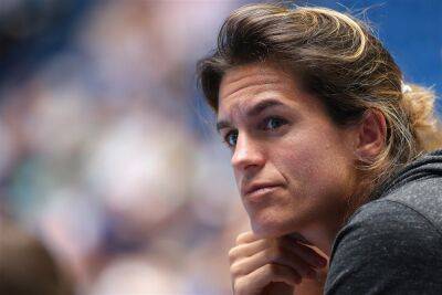 French Open: Amelie Mauresmo apologises for calling women’s tennis 'less appealing'