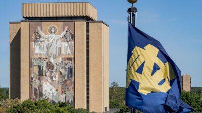 Notre Dame to update victory song's lyrics to include 'daughters' - espn.com - Ireland