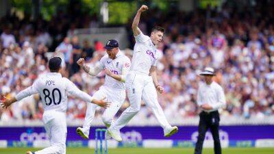 England rock New Zealand with six wickets on first morning of new era