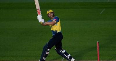 Paul Stirling - Sam Hain shows his class again but the Bears come up short at Worcester - msn.com - Birmingham - county Dillon