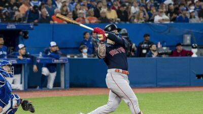 Red Sox score three runs in 10th inning, hang on for win over Blue Jays