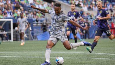 Toye scores twice to lead CF Montreal past Sounders - tsn.ca - Jordan -  Seattle