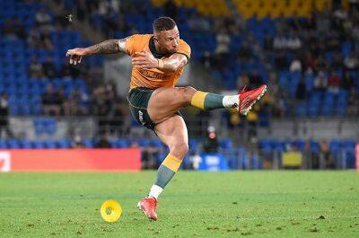 2 debutants for Wallabies against England, Cooper backed at No 10