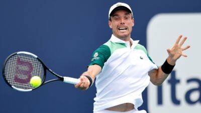 Bautista Agut announces positive test, withdraws from Wimbledon - tsn.ca - Colombia