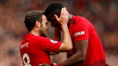 Paul Pogba - Frenkie De-Jong - Limpia exprés en el United - en.as.com