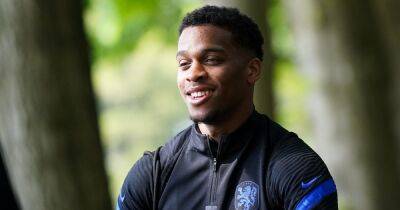 Virgil Van-Dijk - Louis Van-Gaal - Louis van Gaal may ruin Manchester United's Jurrien Timber transfer plan - manchestereveningnews.co.uk - Manchester - Qatar - Netherlands -  Memphis