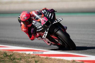 MotoGP Catalunya: FP3 record keeps home flag flying for Espargaro
