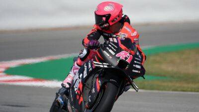 MotoGP : Aleix riza el rizo y se mete en la Q2 con el récord de pista