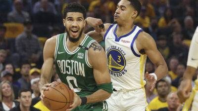 Celtics have huge 4th, beat Warriors in Game 1 of NBA Finals
