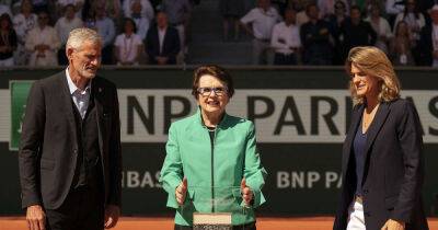 Tennis-Give women prime time slots, says King, backing Mauresmo to make changes