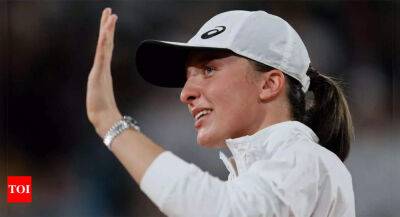 Iga Swiatek - Roland Garros - Maria Sharapova - Venus Williams - 'Stay strong Ukraine': French Open champion Iga Swiatek in emotional peace plea - timesofindia.indiatimes.com - France - Ukraine - Usa -  Doha