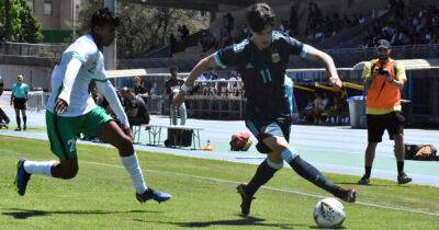 Alejandro Garnacho - Watch: Manchester United wonderkid Garnacho scores stunning free-kick in heavy Argentina defeat to France - msn.com - Manchester - France - Argentina