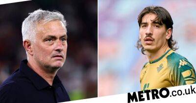 Jose Mourinho - Aaron Wan-Bissaka - Hector Bellerin - Gareth Southgate - William Saliba - Jose Mourinho eyeing Arsenal star Hector Bellerin after being priced out of move for Aaron Wan-Bissaka - metro.co.uk - Manchester - Italy