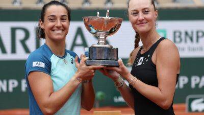 French Open: Caroline Garcia, Kristina Mladenovic Win Women's Doubles Title