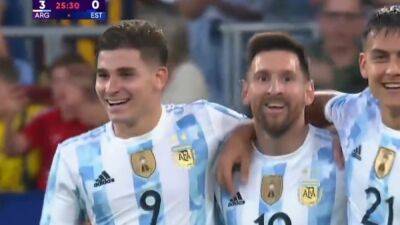 Felipe Vi - Al De-Nadal - ¡Pero qué locura es esta Lionel! Vean los 5 goles que marcó en modo Messi 2011 - en.as.com - Argentina - Madrid - Estonia