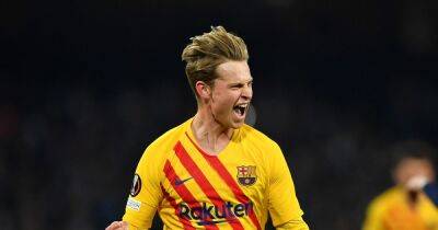 Manchester United 'close' to agreeing Frenkie de Jong deal and more transfer rumours