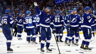 Tampa Bay Lightning outlast New York Rangers in Game 3, prove 'there's no quit in our group'