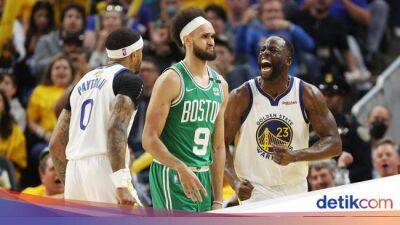 Steve Kerr - Stephen Curry - Jayson Tatum - Chase Center - Final NBA 2022: Warriors Pecundangi Celtics di Gim Kedua, Skor 1-1 - sport.detik.com -  Boston - Jordan - state Golden
