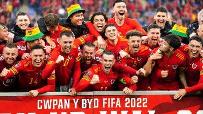 Rafael Nadal - Andy Murray - Iga Swiatek - Joe Root - Roland Garros - Gareth Bale - Harry Kane - The sporting weekend in pictures - bt.com - France - Ukraine - Hungary - New Zealand