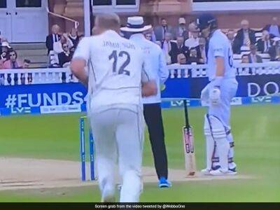 Joe Root - "What Is This Sorcery?" This Video Of Joe Root And His Seemingly Levitating Bat Has Gone Viral - sports.ndtv.com - New Zealand