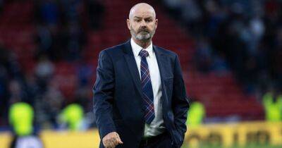 The knives are out for Steve Clarke but the SFA can't make crazy Gordon Strachan mistake again - Keith Jackson