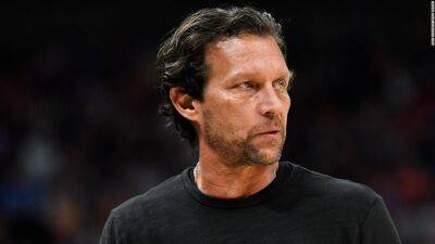 Quin Snyder - Utah Jazz head coach Quin Snyder steps down after eight seasons - edition.cnn.com - county Miller - county Maverick - state Utah