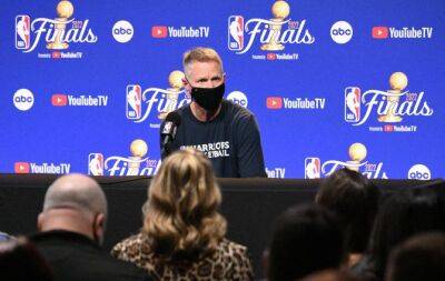 Kerr salutes 'breathtaking' Curry after Warriors win