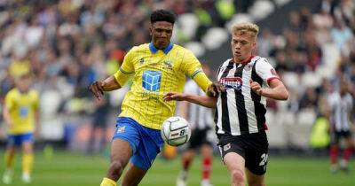Sheffield Wednesday-linked striker in 'advanced talks' with Championship club