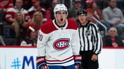 Canadiens sign D Wideman to two-year extension