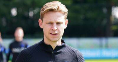 Pep Guardiola might be about to derail Manchester United pursuit of Frenkie de Jong