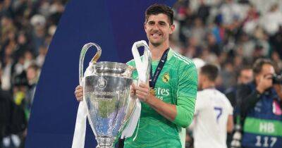 Real Madrid goalkeeper Thibaut Courtois weighs into David de Gea debate with Man United fan