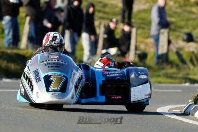 TT 2022: Birchalls win Sidecar race one
