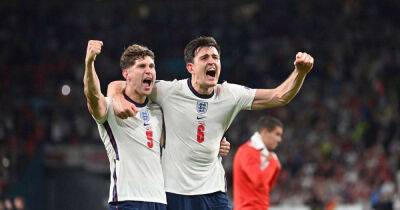 Harry Maguire - Gareth Southgate - John Stones rallies behind Harry Maguire after the England defender's 'harsh' criticism this season - msn.com - Manchester