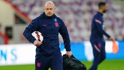 Lee Carsley throws down gauntlet to England U21 players to reach Qatar World Cup