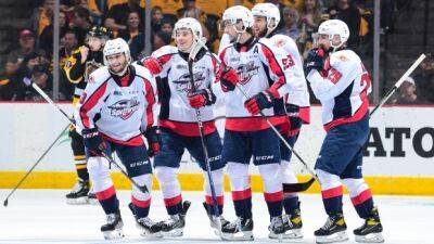 Spitfires ride second period outburst to win over Bulldogs, lead OHL final 2-1