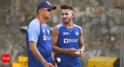 Rohit Sharma - Rahul Dravid - Umran Malik might have to wait for his debut, hints Rahul Dravid - timesofindia.indiatimes.com - South Africa - India