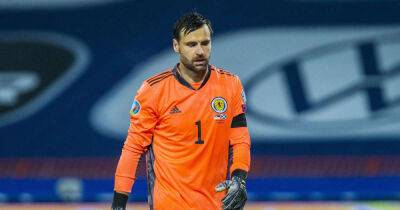 Hibs goalkeeper David Marshall announces his retirement from Scotland duty