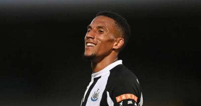 Eddie Howe - Joe Willock - Isaac Hayden - Newcastle midfielder Isaac Hayden joins Norwich on loan with 'performance' clause included - msn.com -  Norwich