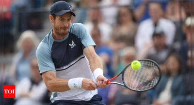 Murray wins Stuttgart opener as Kyrgios finds his feet - and shoes