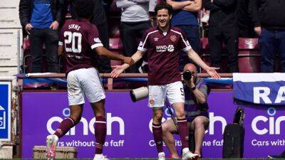 Robbie Neilson delighted as Peter Haring signs new Hearts deal
