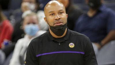 Sparks fire coach and GM Derek Fisher