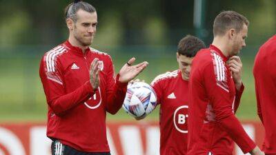 Pilloried by club, a hero for country: Gareth Bale draws comparisons to Brazil's Ronaldo - thenationalnews.com - Qatar - Ukraine - Brazil - Austria - Belarus