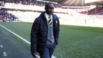 Burton Albion - Jimmy Floyd Hasselbaink committed to boosting Burton despite Barnsley approach - bt.com