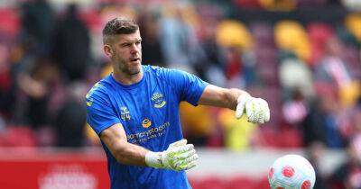 Soccer-Spurs sign keeper Forster on free transfer from Southampton